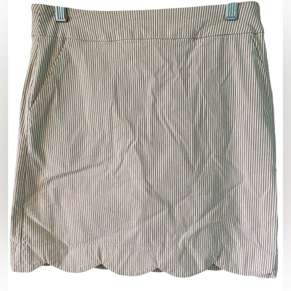 Mainstream Boutique Golf Skort Tennis Pull On Scallop Beige Stripe Women Size 4